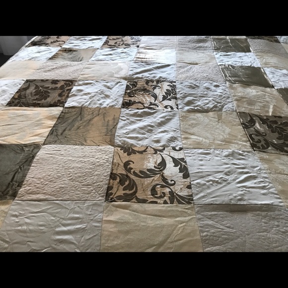 King comforter - Nicole Miller Designer - Picture 5 of 15